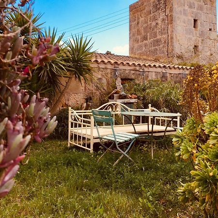 Arthouse Campos Mit Haus Galeria 110Qm Und Appartementhaus Mit Patio 30Qm Exterior photo